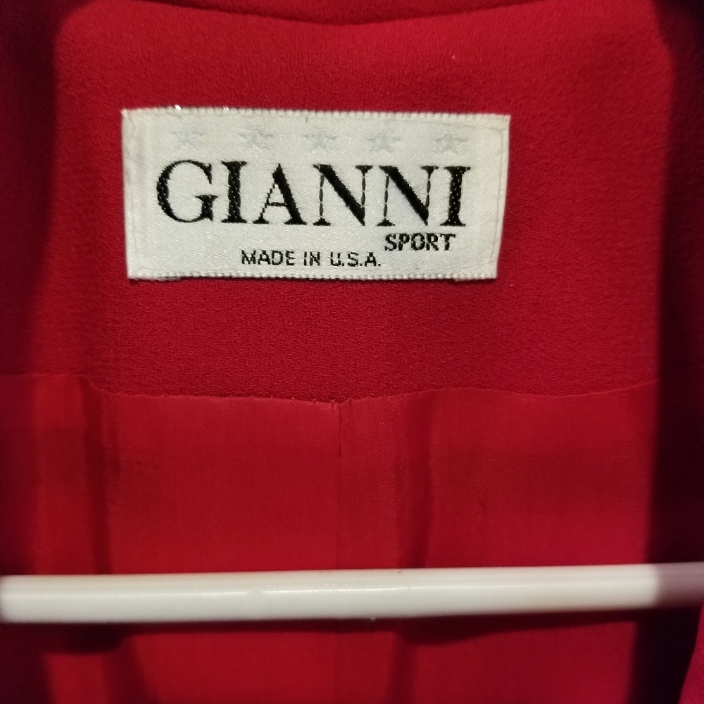 Women's 2 Piece Gianni Suit - Picture 2 of 7